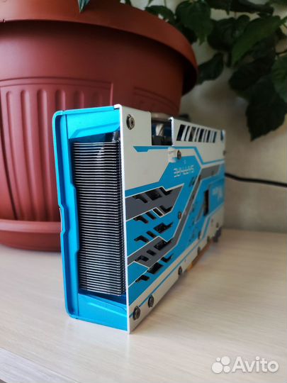 Видеокарта Sapphire rx590 GME 8gb Nitro+