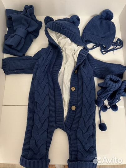 Продам комплект на выписку