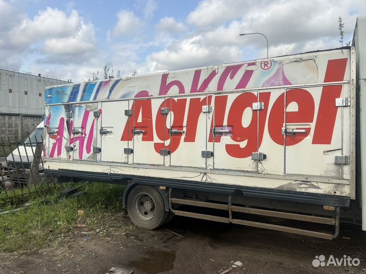 Mercedes-Benz 814D, 2000