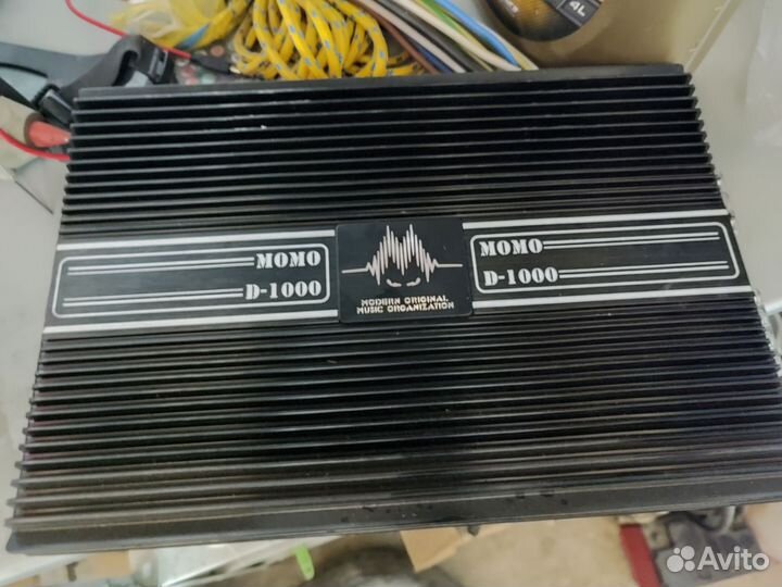 Momo D1000
