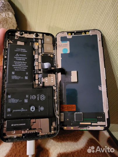 Дисплей iPhone 10