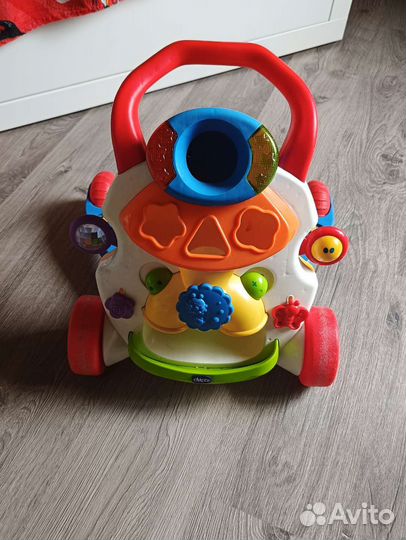 Игровой центр ходунки Chicco