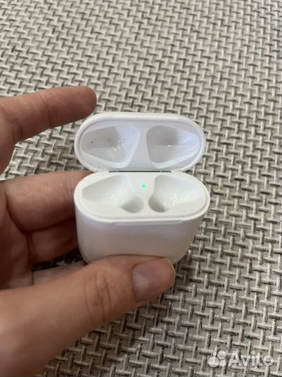 Кейс для airpods 2 оригинал