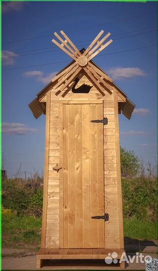 Уличный туалет деревянный TOP231
