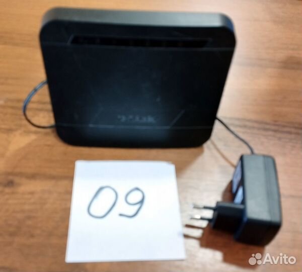 Роутер работоспособный с блоком питания