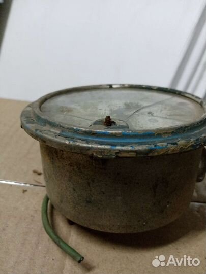 Часы автомобильные