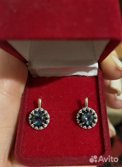 Золотые серьги 585 пробы