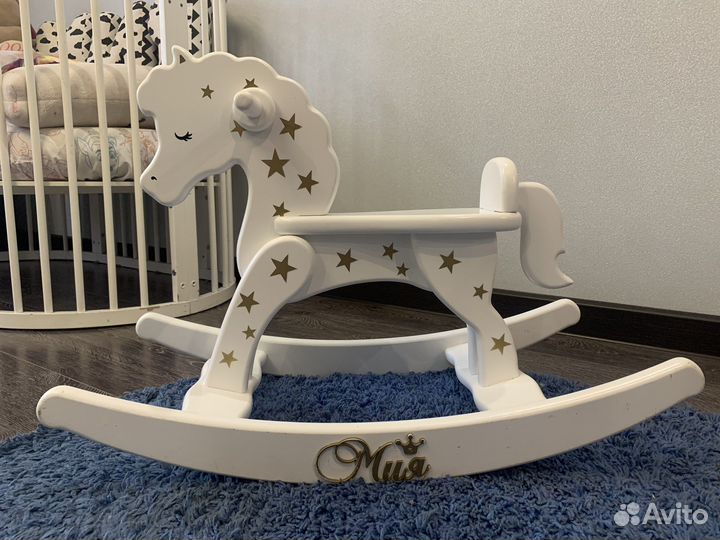 Качалка лошадь