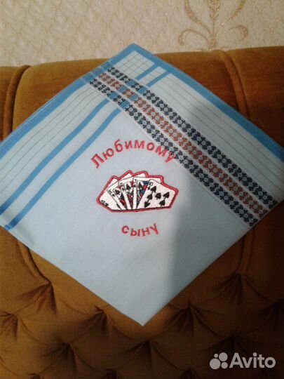 Мужские носовые платочки с вышивкой