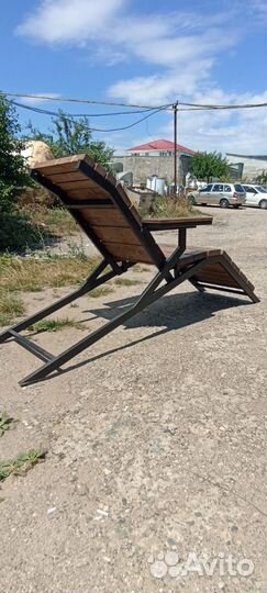 Шезлонг