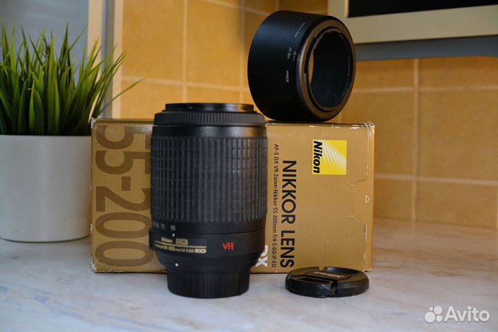 Объектив DX Nikon Af-s nikkror 55-200mm (VR)
