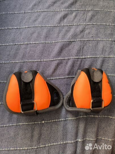 Утяжелители 0.5 кг Demix