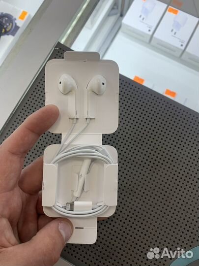 Наушники apple earpods lightning