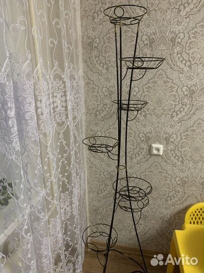 Подставка для цветов