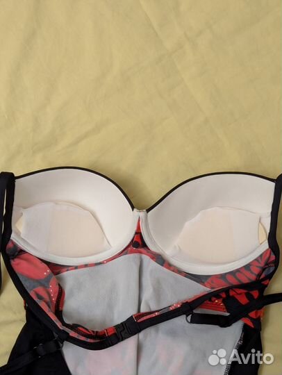 Слитный купальник Feba