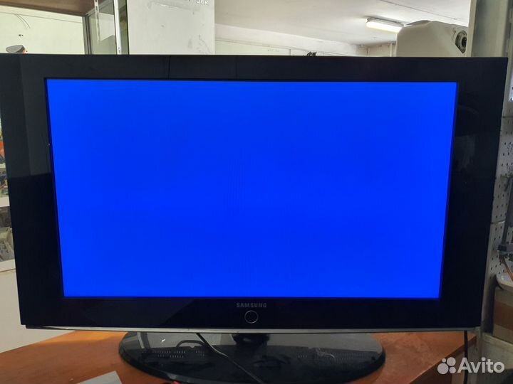 Телевизор ЖК