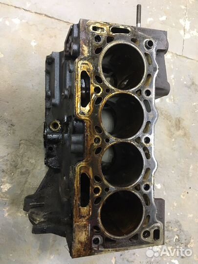 Блок цилиндров Ситроен С4 Citroen C4 1.6 TU5JP4