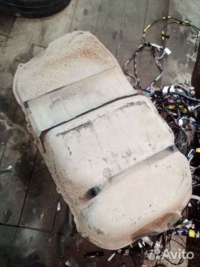 Citroen c4 aircross бензобак