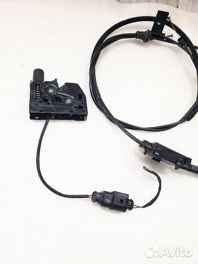 Трос,замок капота Audi A8 D4 (4H)