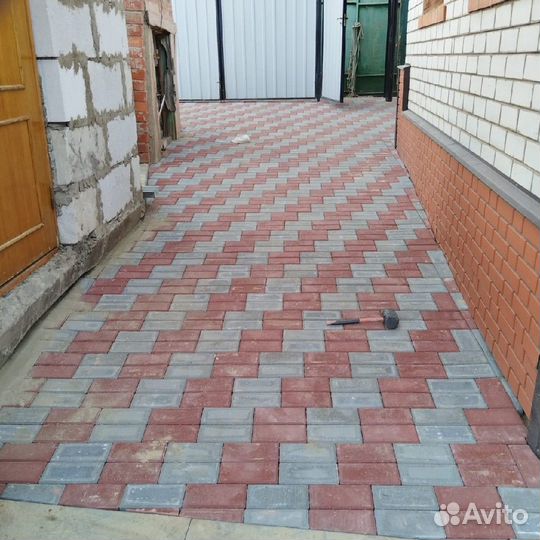 Укладка тротуарной плитки