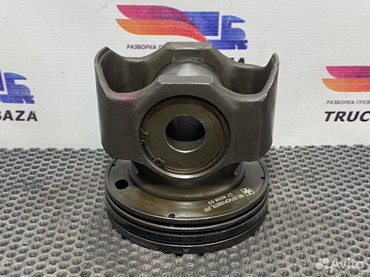 Поршень двс Volvo VNL