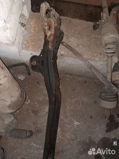 Балка подмоторная mitsubishi galant 9