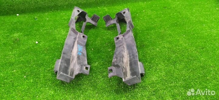 Крепление фары переднее Land Rover Range Rover