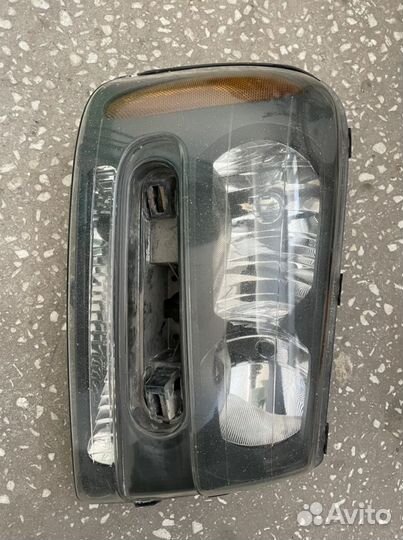Фара правая Chevrolet TrailBlazer, Фонарь задний п