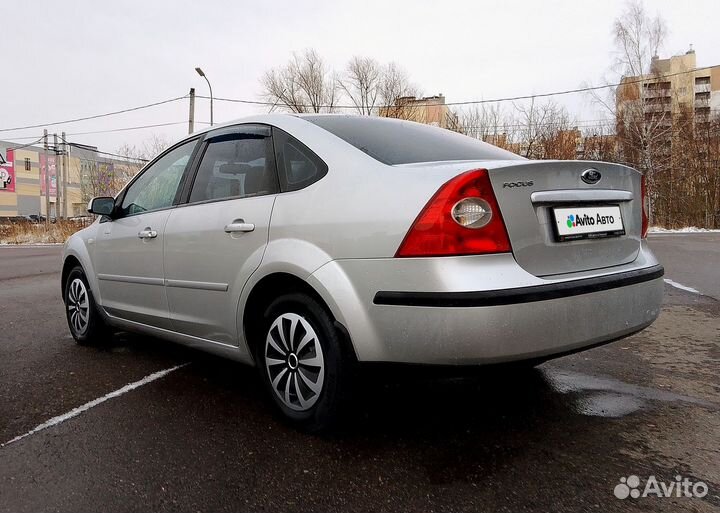 Ford Focus 1.8 МТ, 2008, 116 000 км