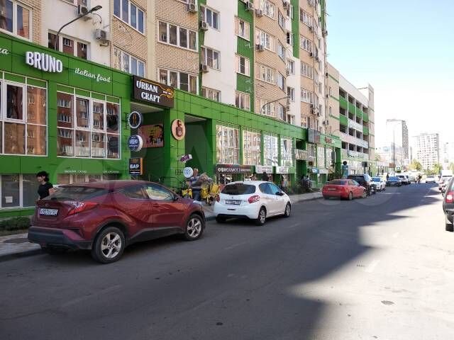 Торговая площадь, 65 м² на 1-ом этаже