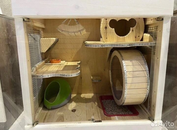 Витрина для шиншилл