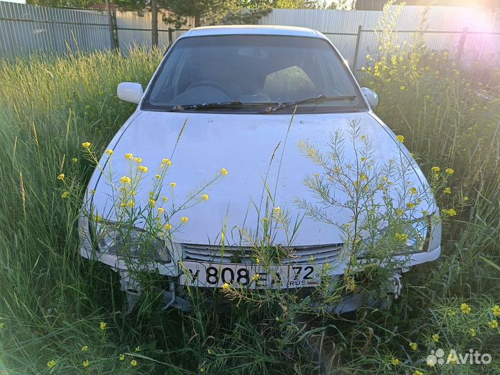 Toyota Corolla 1.6 AT, 1997, 300 000 км