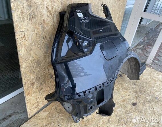 Nissan X-Trail T-32 четверть задняя правая