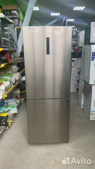Холодильник Haier C4F744CMG