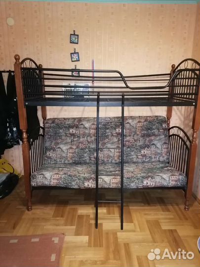 Двухъярусная кровать с диваном бу
