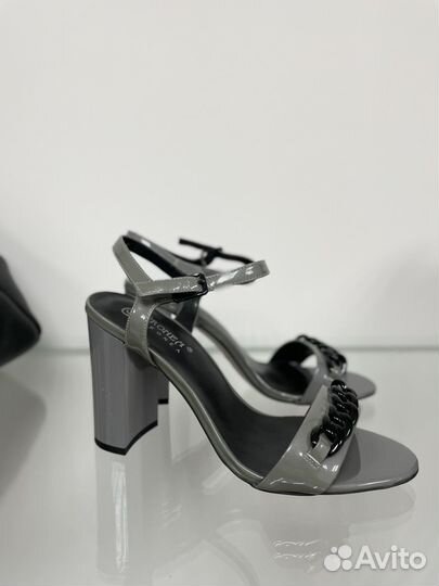 Босоножки нат.лак/кожа, 37 размер