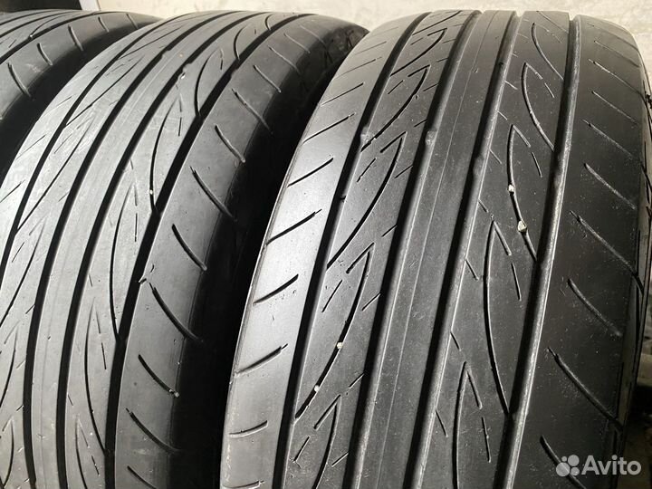 Yokohama Advan Fleva V701 205/55 R16