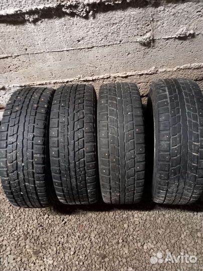 Dunlop SP Winter Ice 01 175/75 R13