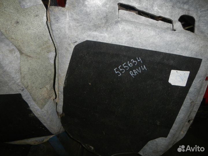 Покрытие напольное (ковролин) Toyota RAV4