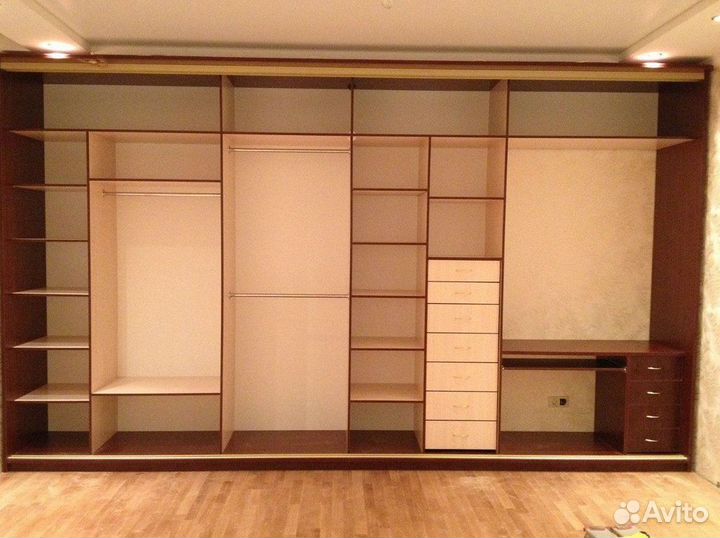 Шкаф купе угловой