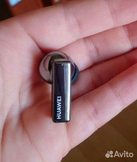 Правый наушник Huawei freebuds pro2