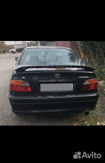 Сполер багажника