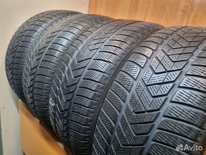 Pirelli Scorpion Winter 255/55 R18
