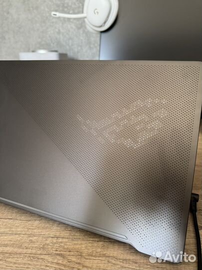 Asus rog zephyrus g14
