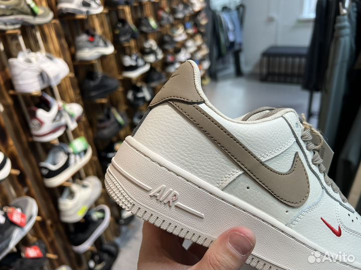 Кроссовки женские Nike Air Force