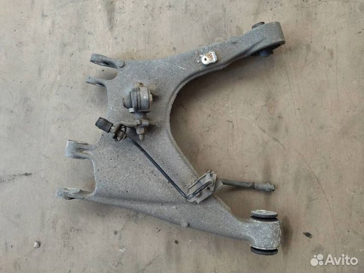 Рычаг задний Bentley Continental GT