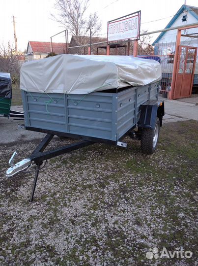Легковой прицеп 