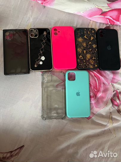 Чехлы на телефон iPhone 11