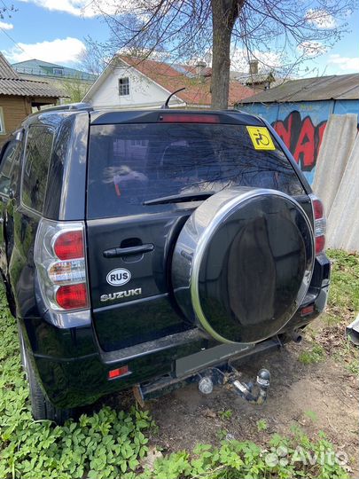 Suzuki Grand Vitara 1.6 МТ, 2011, битый, 150 000 км