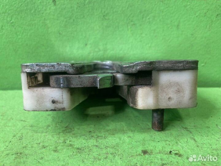 Замок двери правый DAF XF105